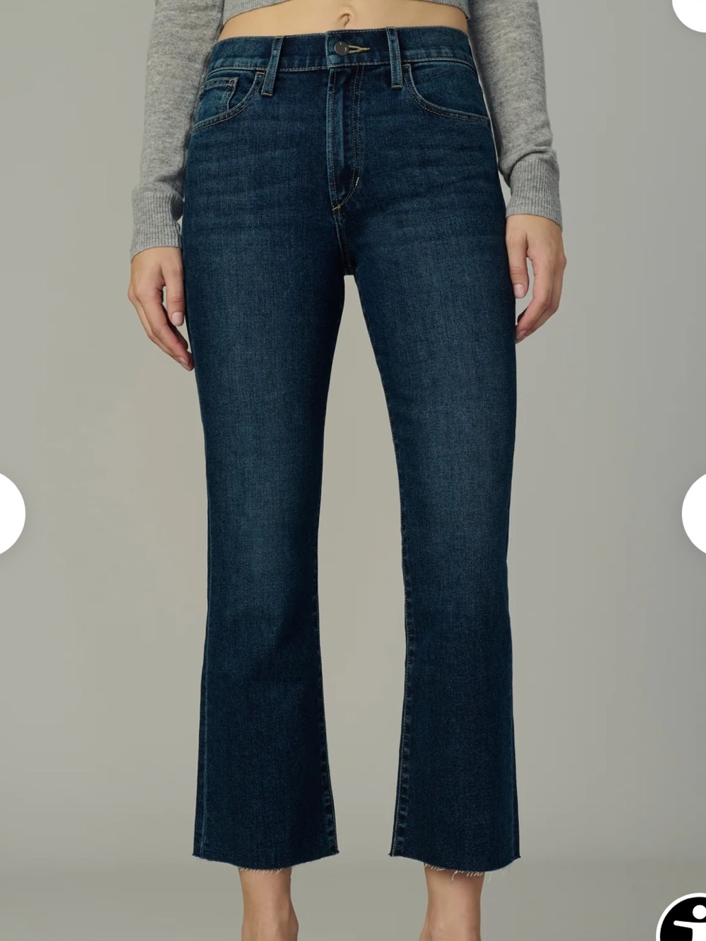 Joe’s Jeans High Rise Crop Bootcut Raw Hem Darker Wash Jeans. Austria. SZ 27.